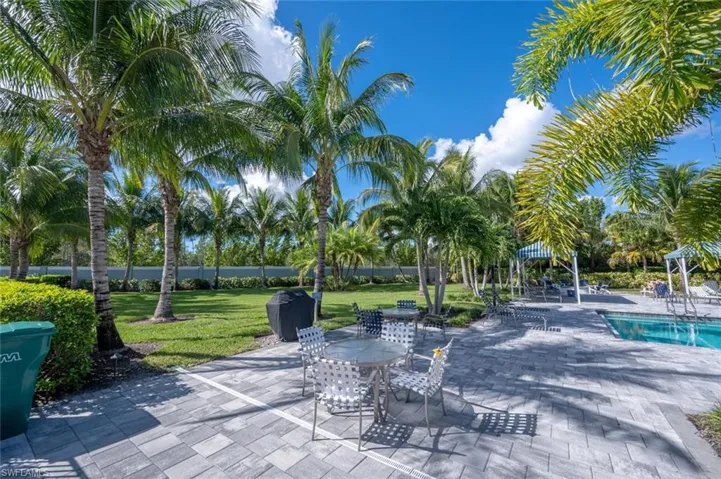 2278 Marquesa Cir, Naples, Florida 34112