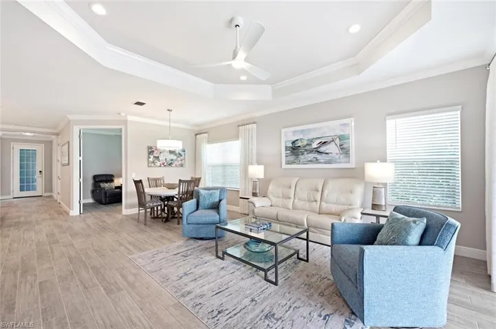 2278 Marquesa Cir, Naples, Florida 34112