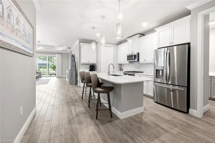 2278 Marquesa Cir, Naples, Florida 34112