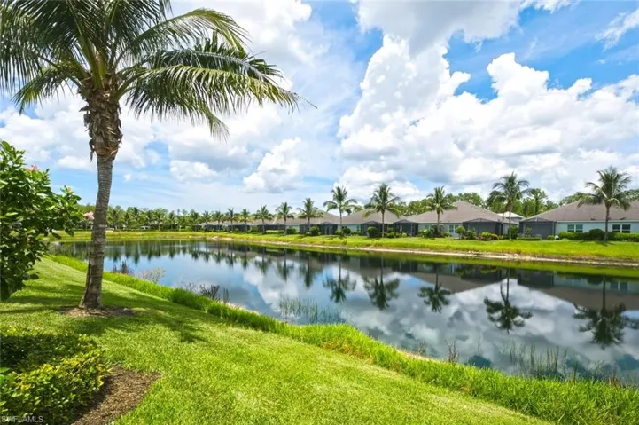 2278 Marquesa Cir, Naples, Florida 34112