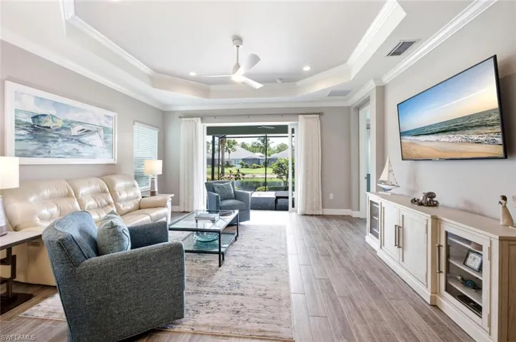 2278 Marquesa Cir, Naples, Florida 34112