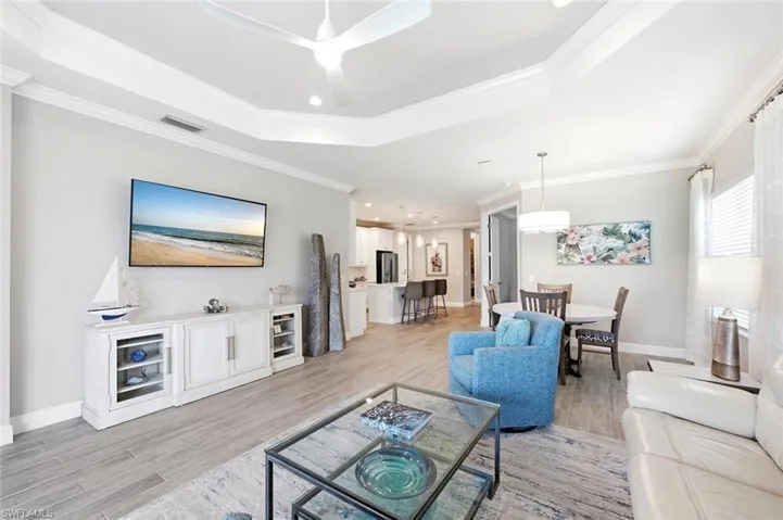 2278 Marquesa Cir, Naples, Florida 34112