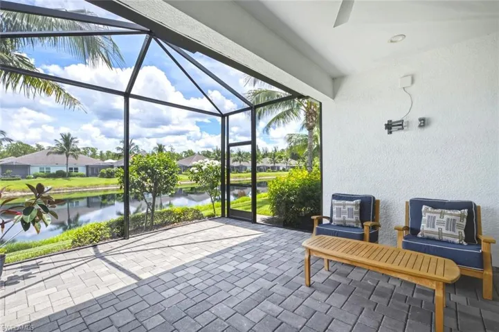 2278 Marquesa Cir, Naples, Florida 34112