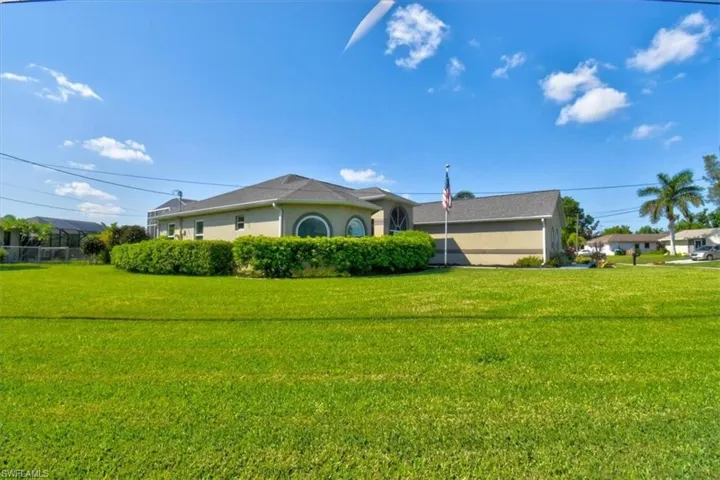 420 Se 32nd St, Cape Coral, Florida 33904