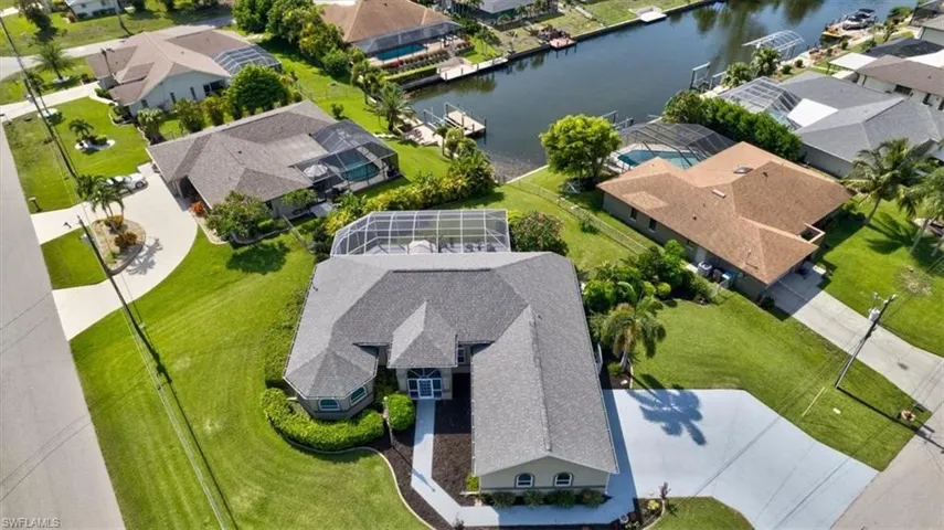 420 Se 32nd St, Cape Coral, Florida 33904