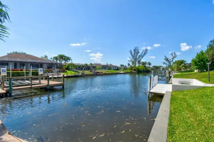 420 Se 32nd St, Cape Coral, Florida 33904