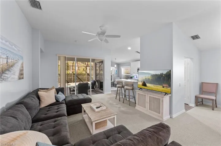 3rd bedroom/flex for den/media room