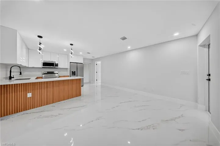 851 Calumet St E, Lehigh Acres, Florida 33974