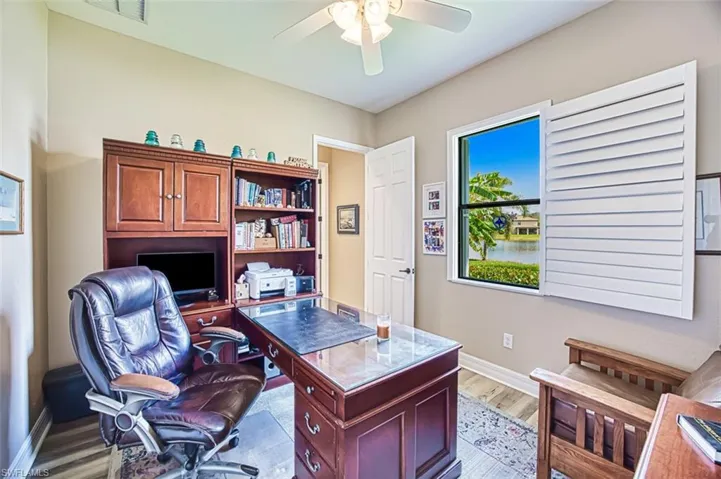 4th bedroom/office