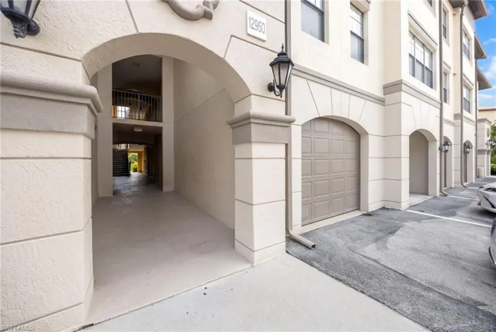 12960 Positano Cir 202, Naples, Florida 34105