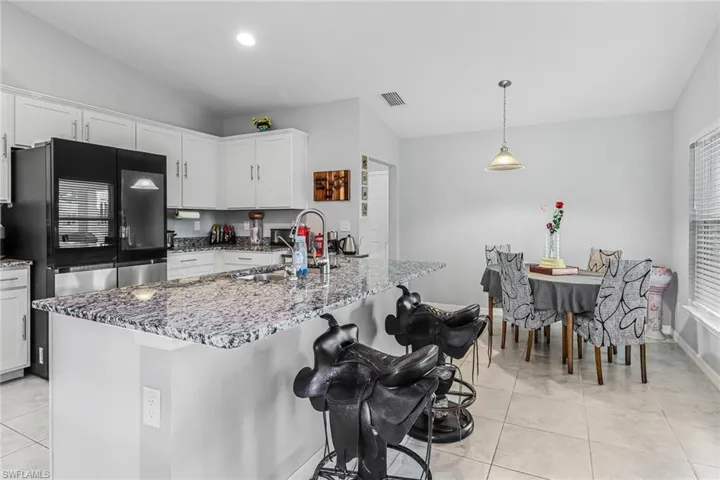 Kitchen island with Granite countertops