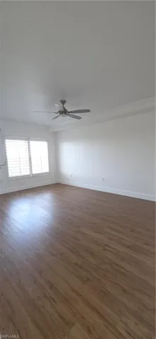 13105  Vanderbilt  DR, Naples, FL 34110