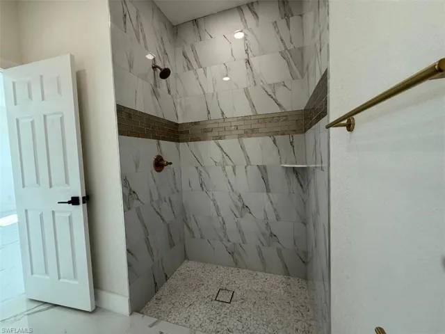 115 Lansing Cir, Labelle, Florida 33935