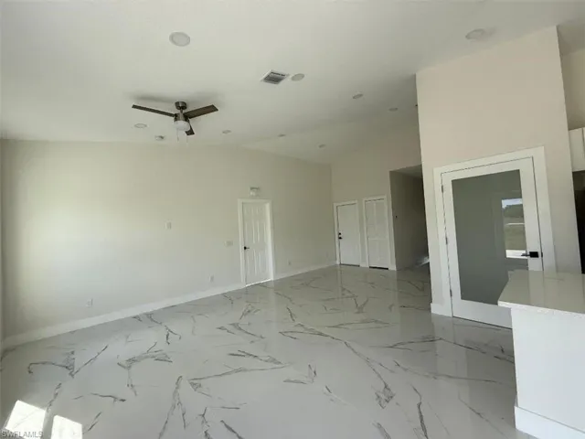 115 Lansing Cir, Labelle, Florida 33935
