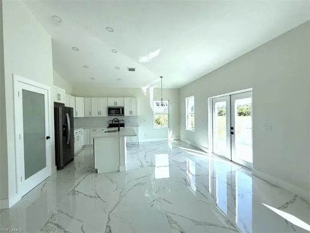 115 Lansing Cir, Labelle, Florida 33935