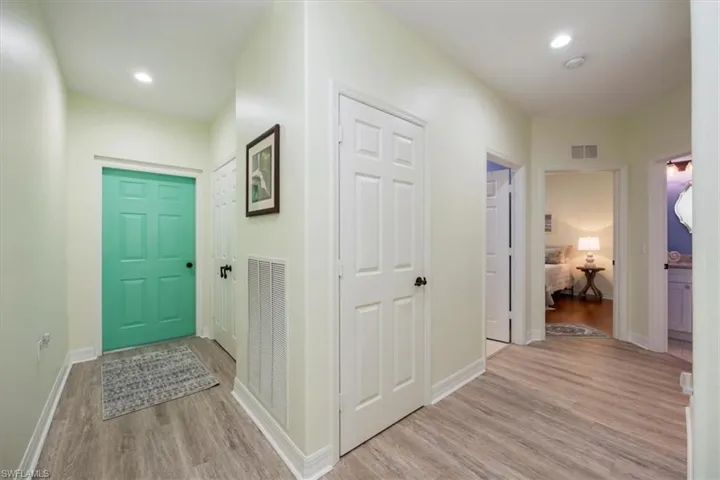 8315  Big Acorn  CIR, Naples, FL 34119