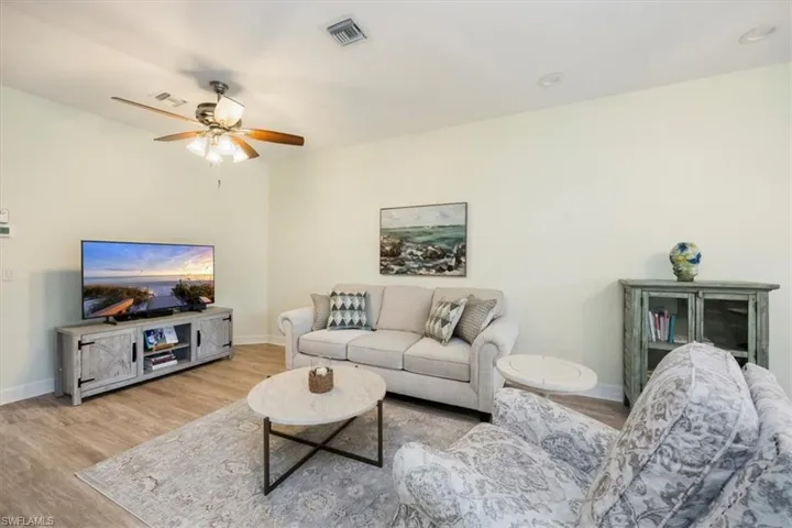 8315  Big Acorn  CIR, Naples, FL 34119