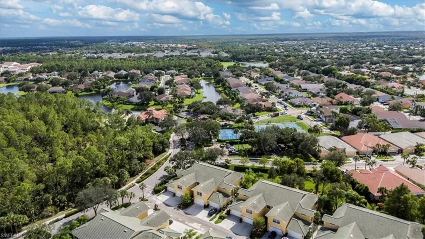 8315  Big Acorn  CIR, Naples, FL 34119
