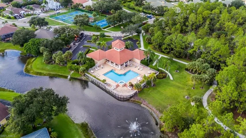 8315  Big Acorn  CIR, Naples, FL 34119