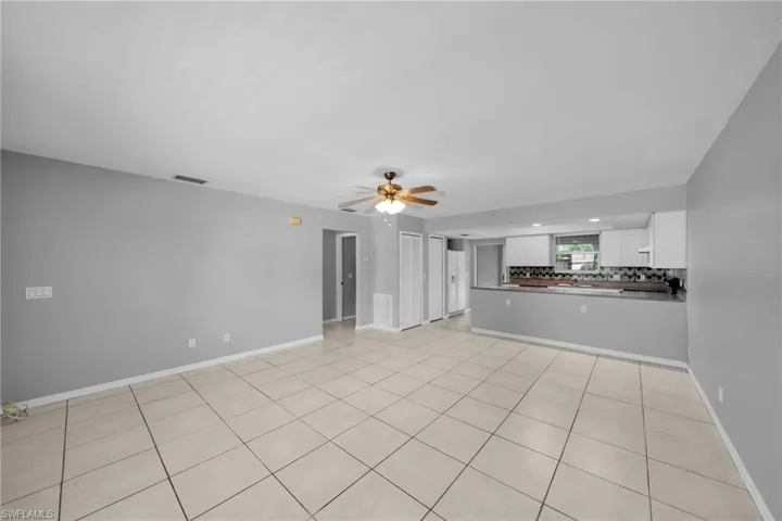 1407 Se 24th Ave 2, Cape Coral, Florida 33990