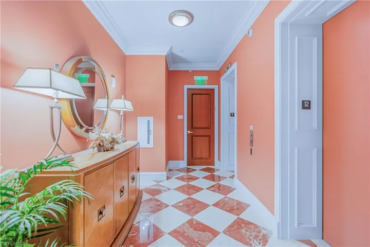 Private elevator lobby