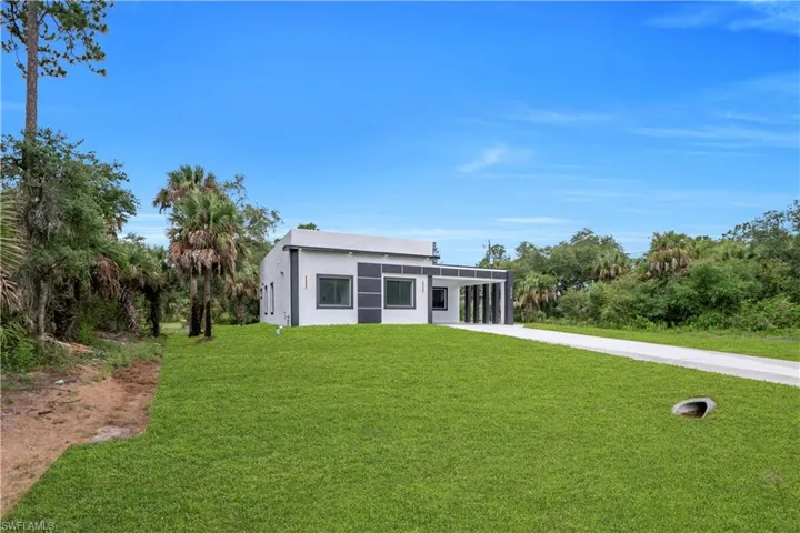 3304 E 15th St, Lehigh Acres, Florida 33972