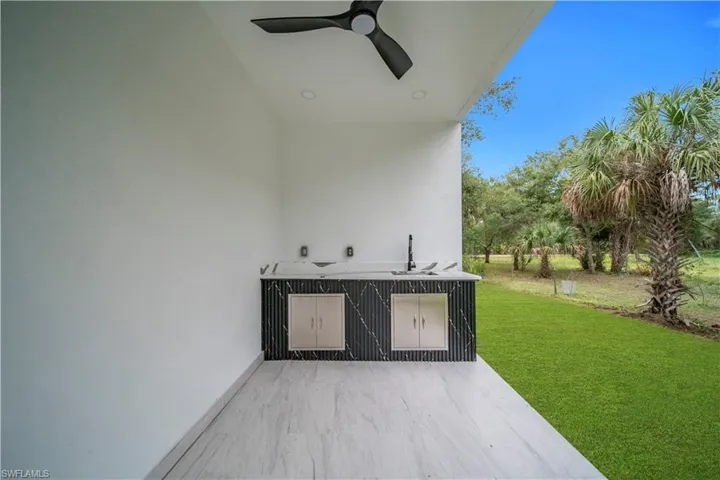 3304 E 15th St, Lehigh Acres, Florida 33972