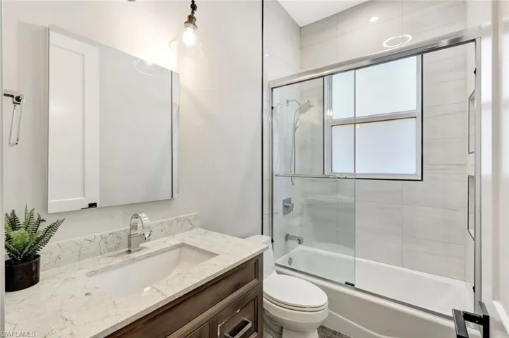 6900  Lone Oak  BLVD, Naples, FL 34109