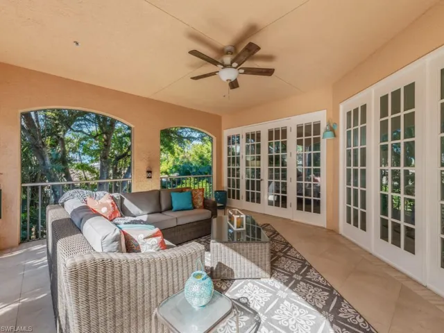 Private Screened Lanai