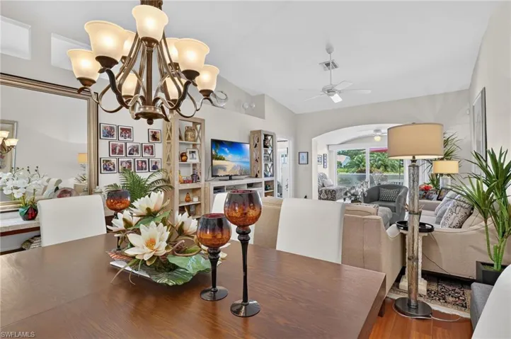 2166 Stacil Cir 17, Naples, Florida 34109