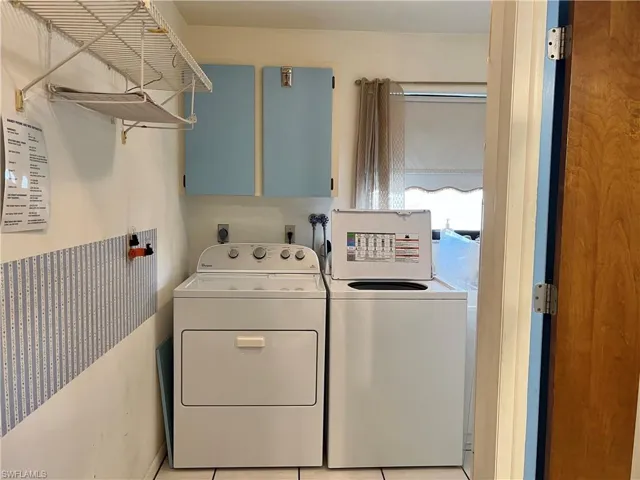 9821  Cypress Lake  DR, Fort Myers, FL 33919