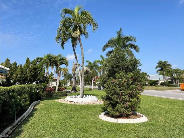 9821  Cypress Lake  DR, Fort Myers, FL 33919
