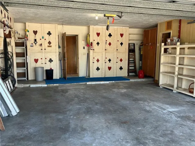 9821  Cypress Lake  DR, Fort Myers, FL 33919