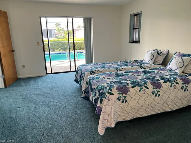 9821  Cypress Lake  DR, Fort Myers, FL 33919