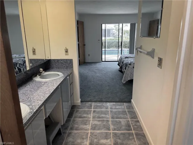 9821  Cypress Lake  DR, Fort Myers, FL 33919
