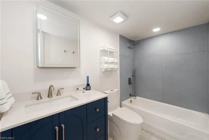 1055 Forest Lakes Dr D114, Naples, Florida 34105
