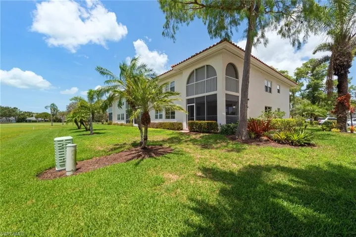 1055 Forest Lakes Dr D114, Naples, Florida 34105