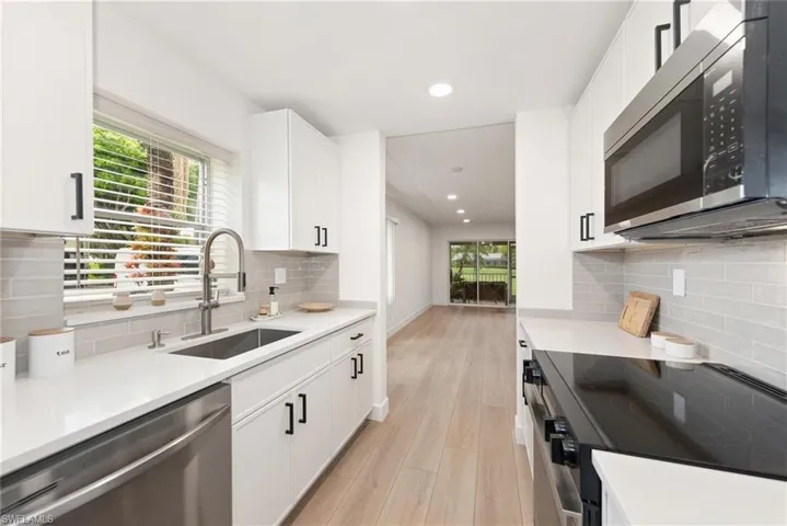 1055 Forest Lakes Dr D114, Naples, Florida 34105