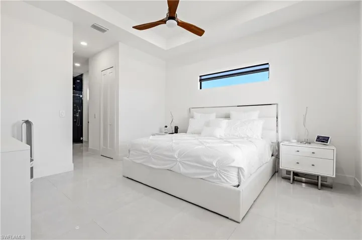 833 Sw 16th Ter, Cape Coral, Florida 33991