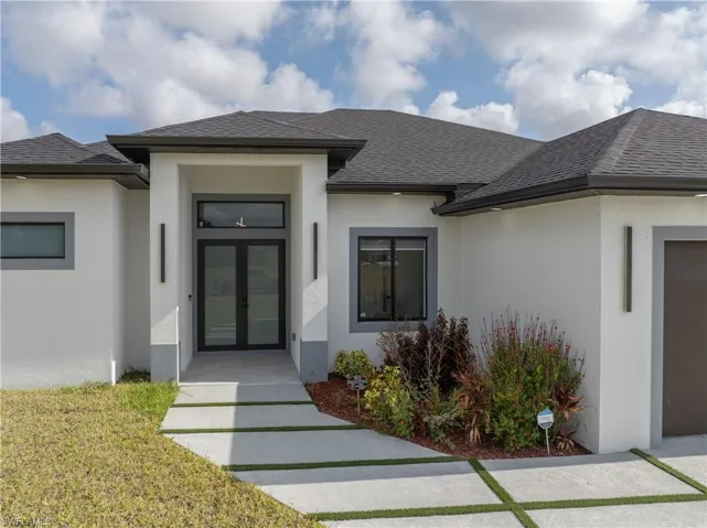 833 Sw 16th Ter, Cape Coral, Florida 33991
