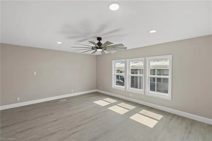57  San Remo  CIR, Naples, FL 34112