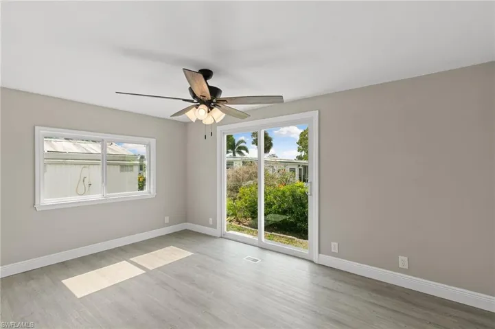 57  San Remo  CIR, Naples, FL 34112