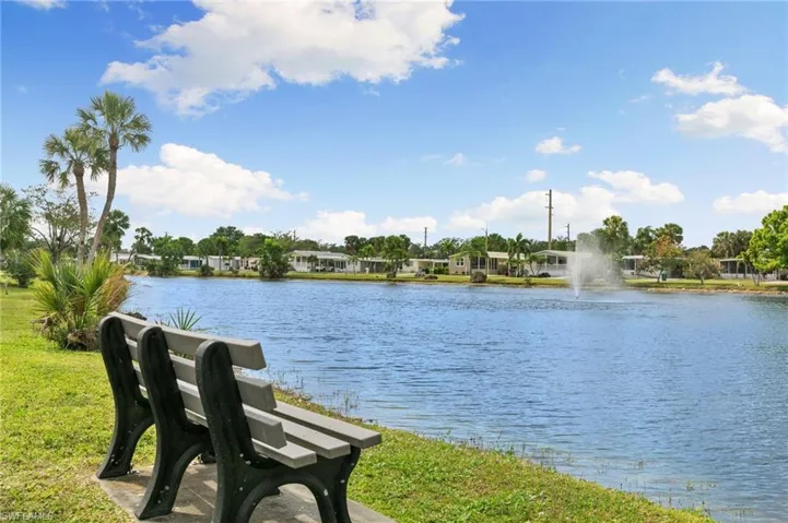 57  San Remo  CIR, Naples, FL 34112