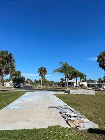 13681 Ovenbird Dr, Fort Myers, Florida 33908