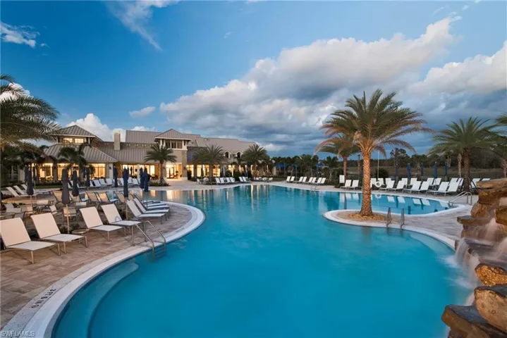 7478 Winding Cypress Dr, Naples, Florida 34114
