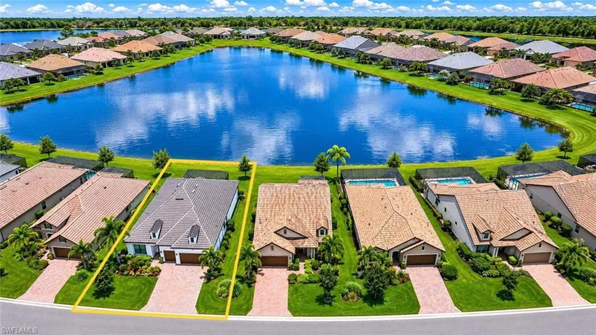 7478 Winding Cypress Dr, Naples, Florida 34114