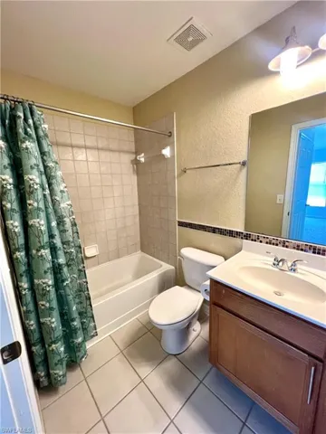 Main bathroom