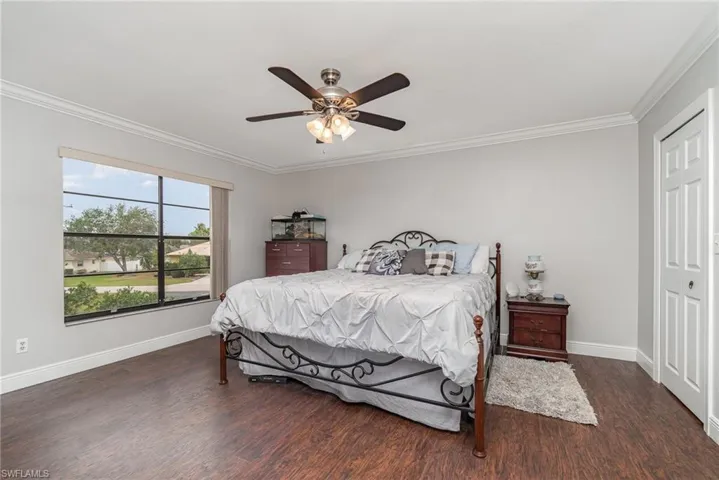 623 SE 12th  AVE, Cape Coral, FL 33990