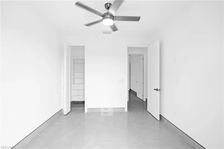 305 Sw 15th Ter, Cape Coral, Florida 33991