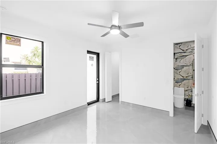 305 Sw 15th Ter, Cape Coral, Florida 33991